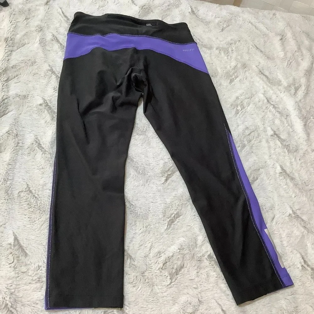 Nike dri fit cropped leggings size XS black - charcoal and purple